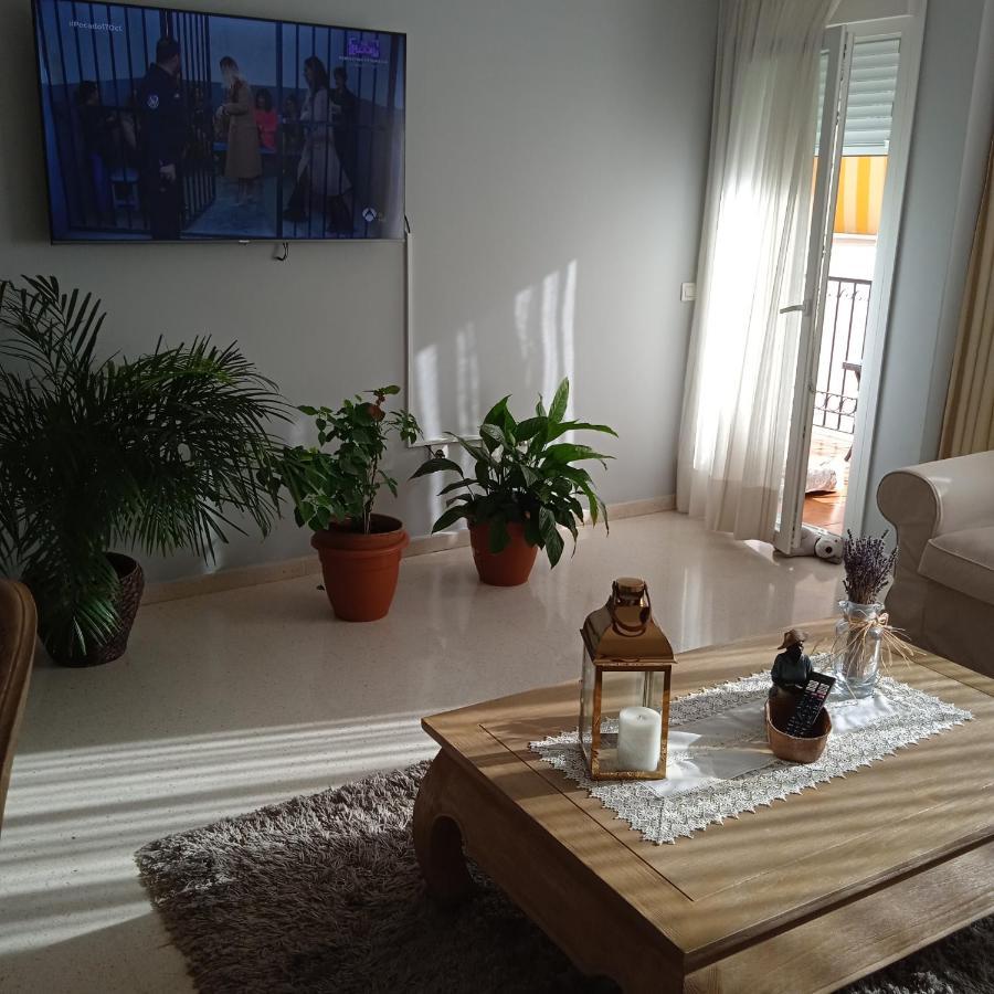 Torremolinos Alquilo Habitacion Con Bano Compartido Y Cocina Compartida Exterior photo