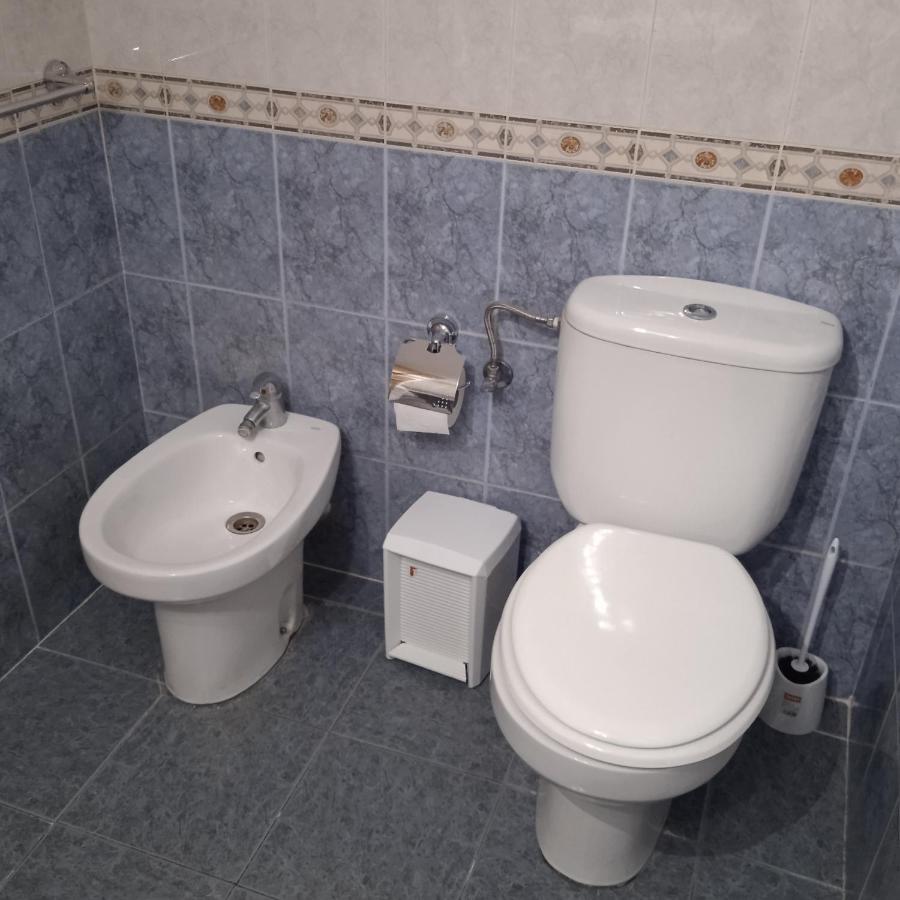 Alquilo Habitaciones Con Bano Y Cocina Compartida Torremolinos Exterior photo